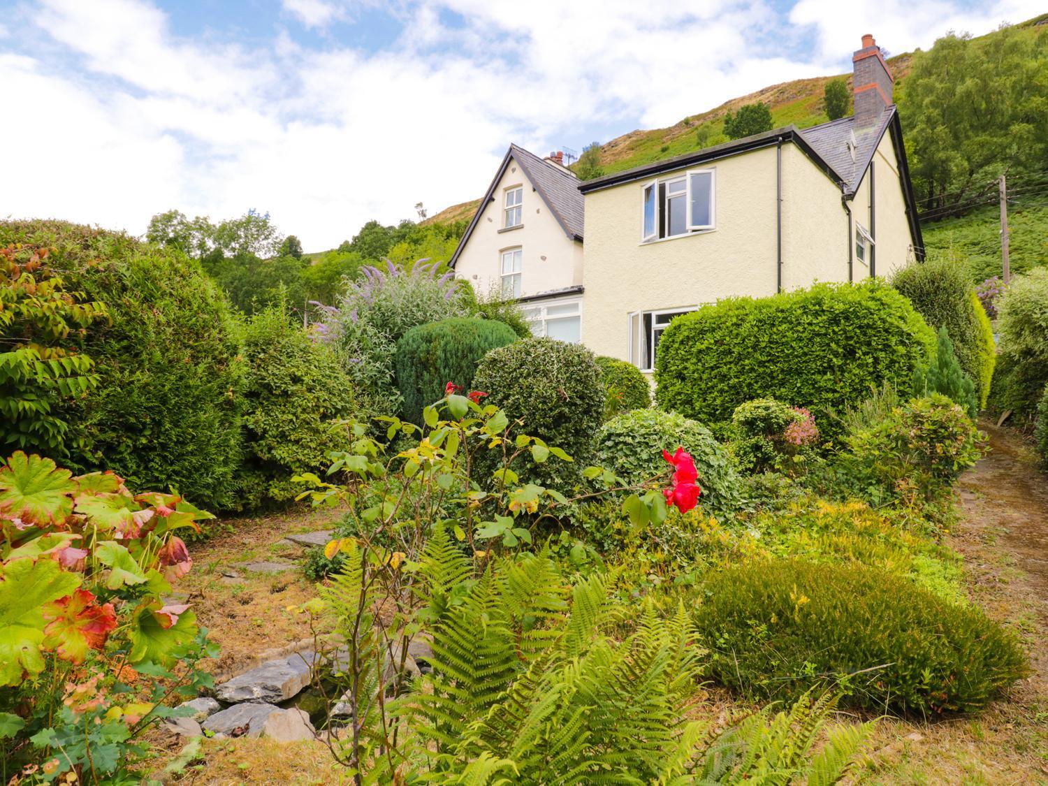 Swn Y Coed Villa Glyn-Dyfrdwy Exteriör bild